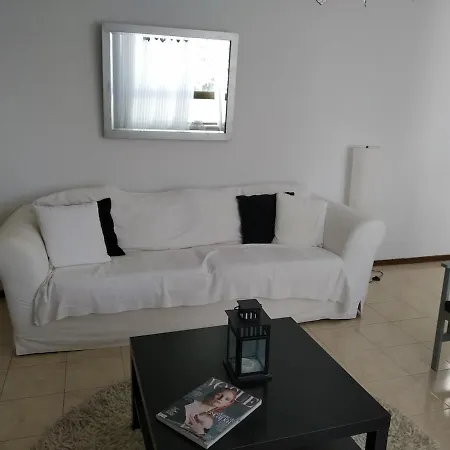 Excellent 2 Bedroom In Center Apartment Cascais