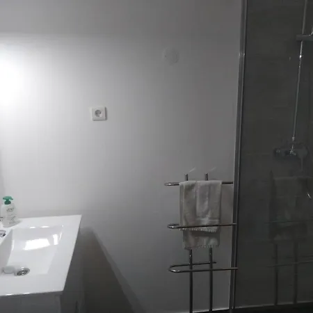 Apartment Excellent 2 Bedroom In Center *