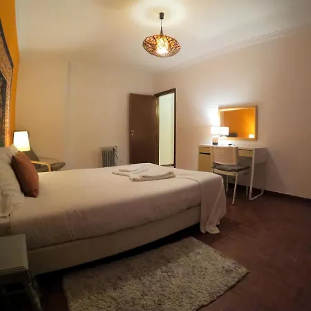 Excellent 2 Bedroom In Center * Cascais