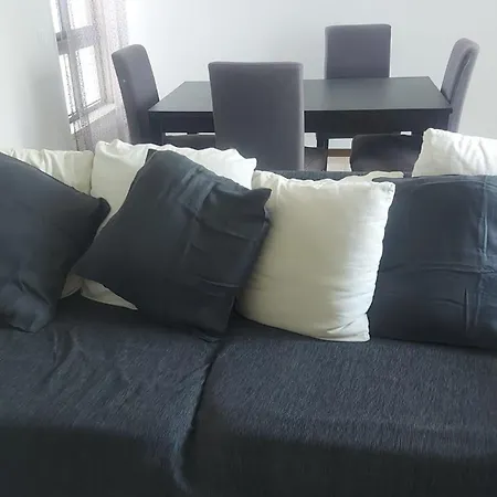 Excellent 2 Bedroom In Center Apartment Cascais